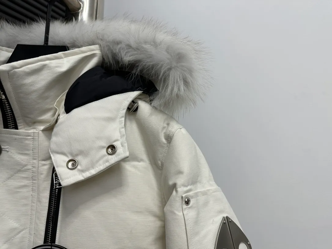 【Moose knules】 Moose knules 1921 . 2007 🇨🇦 ！ Premium ， 。 ， ！ ，LOGO ✂️ 90% ， ！ ✂️ ， ! ✂️ YKK， ， ！ ✂️ ， . ！ ✂️ 3D ， Size:XS-2XL